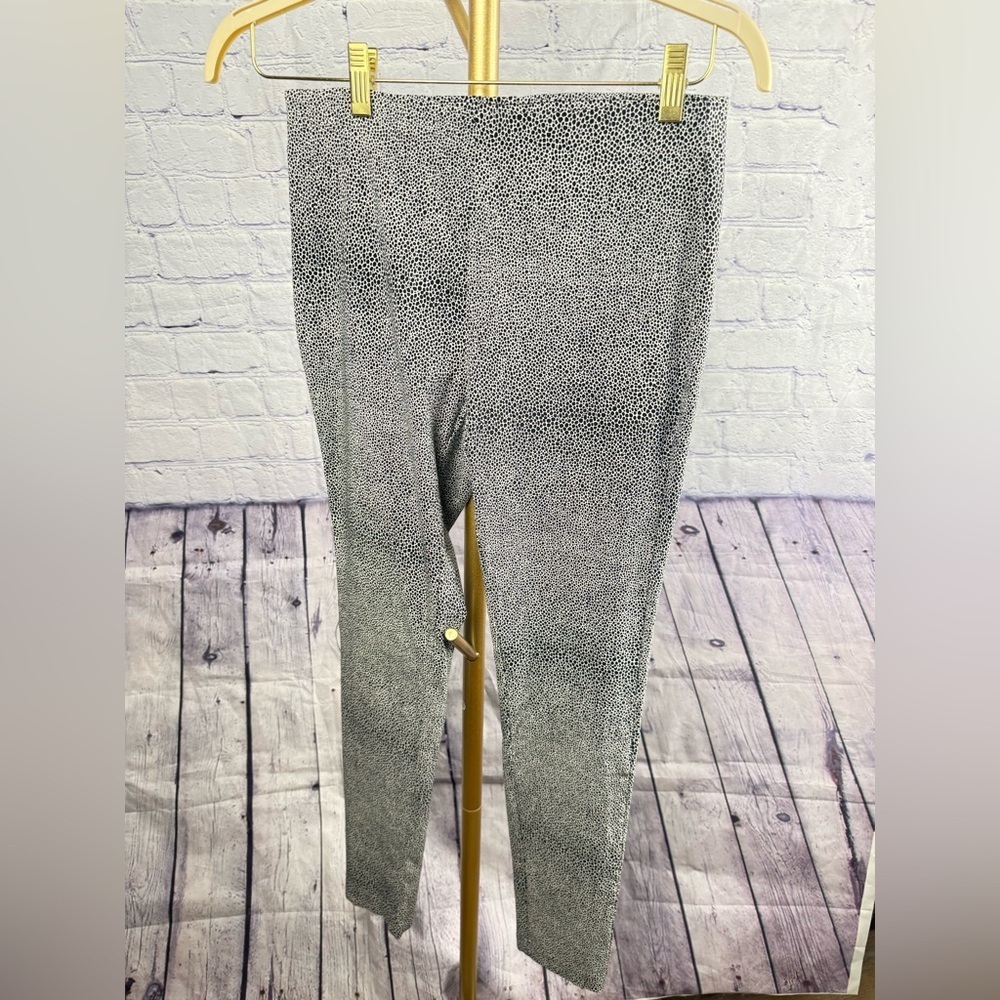 Michael Kors Animal Print super skinny pull on high rise ankle length medium